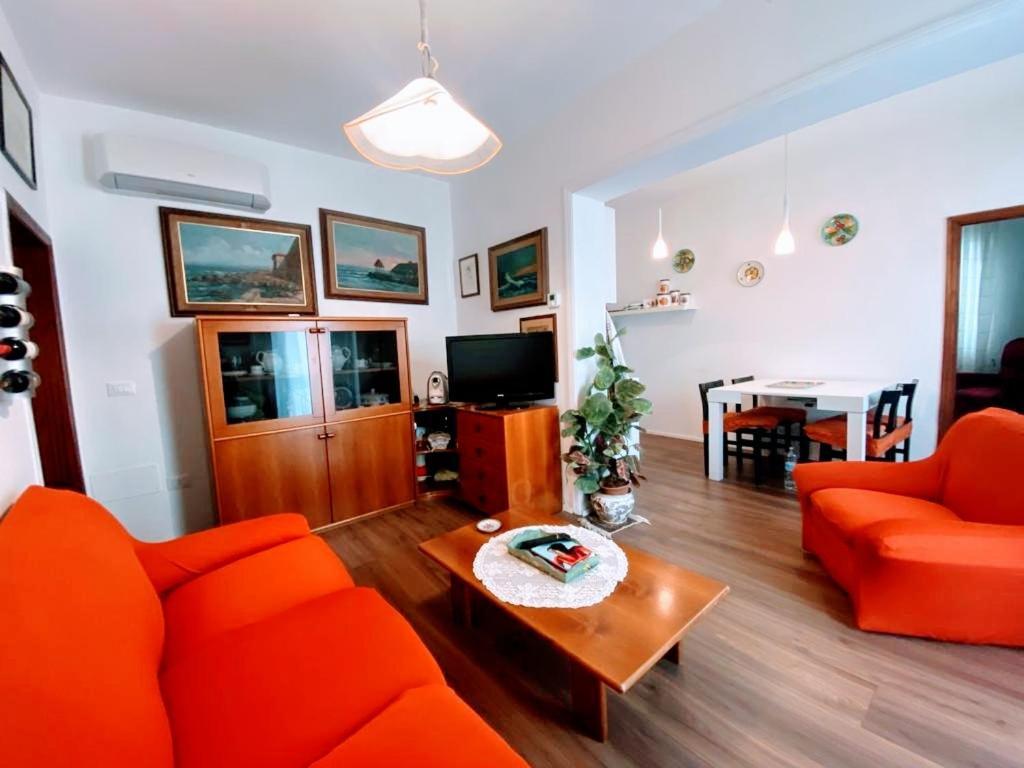 チェチナCasa Ismaアパートメント エクステリア 写真